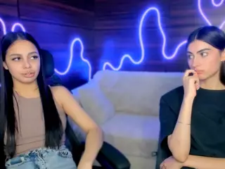 kaisy-star's Live Sex Cam Show