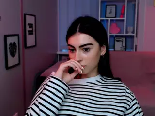 kaisy-star's Live Sex Cam Show