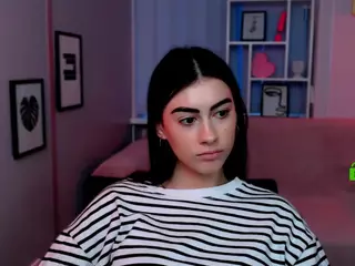 kaisy-star's Live Sex Cam Show