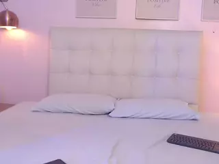 Katiia-Ginger's Live Sex Cam Show