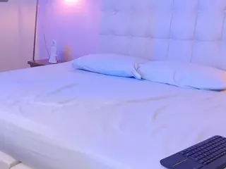 Katiia-Ginger's Live Sex Cam Show