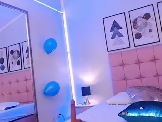 Katiia-Ginger's Live Sex Cam Show
