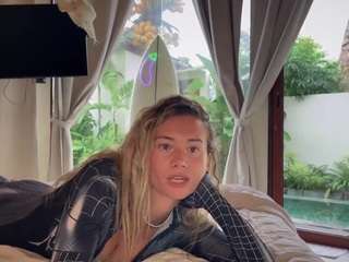lorythegoddess webcam
