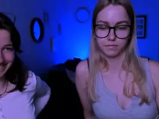 meddi-gold's Live Sex Cam Show