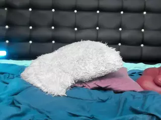 Saraa-Graham's Live Sex Cam Show