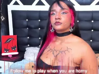Saraa-Graham's Live Sex Cam Show