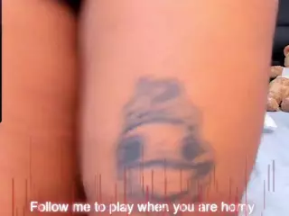 Saraa-Graham's Live Sex Cam Show