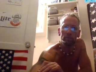 stuffclouds Live Webcam on CamSoda