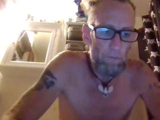 stuffclouds Live Webcam on CamSoda