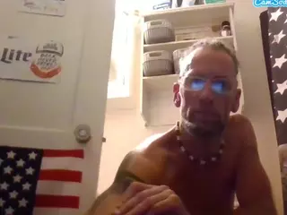 StuffClouds's Live Sex Cam Show