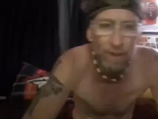 StuffClouds's Live Sex Cam Show