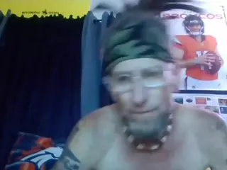 StuffClouds's Live Sex Cam Show