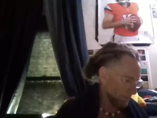 StuffClouds's Live Sex Cam Show
