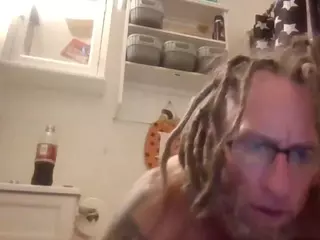 StuffClouds's Live Sex Cam Show
