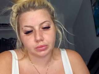TiaDollXXX