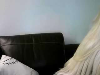 tiadollxxx Live Webcam on CamSoda