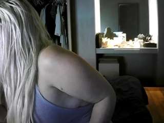 TiaDollXXX