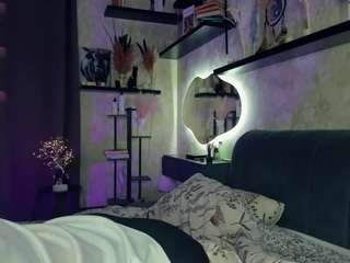 ainsleybrookhouse webcam