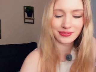 ainsleybrookhouse webcam