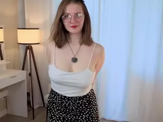 Amina's Live Sex Cam Show