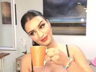 lalytaa's Live Sex Cam Show