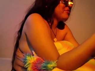 lunaskins69 webcam