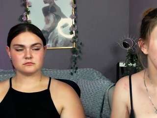 melani-first Webcam Model Profile