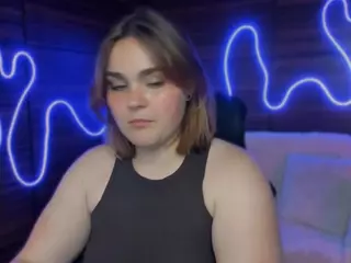 melani-first's Live Sex Cam Show