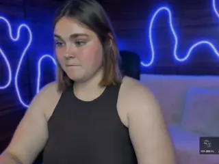 melani-first's Live Sex Cam Show
