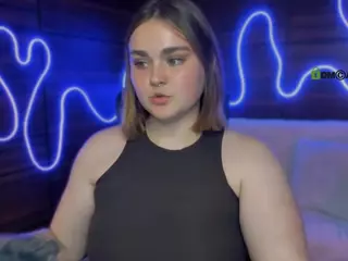 melani-first's Live Sex Cam Show