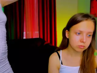 melani-first's Live Sex Cam Show