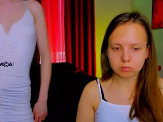 melani-first's Live Sex Cam Show
