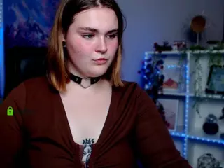 melani-first's Live Sex Cam Show