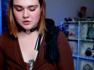 melani-first's Live Sex Cam Show