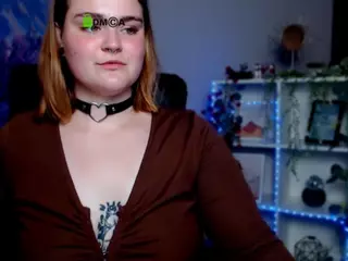 melani-first's Live Sex Cam Show