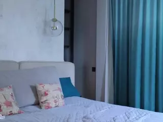 Lottie's Live Sex Cam Show
