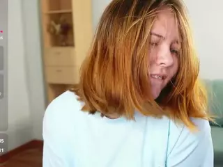 PhilomenaElson's Live Sex Cam Show