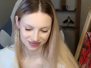ShelleyFake's Live Sex Cam Show