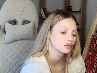 ShelleyFake's Live Sex Cam Show