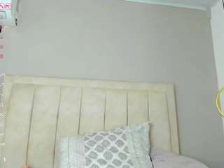 Discover ashlye-whiite from CamSoda