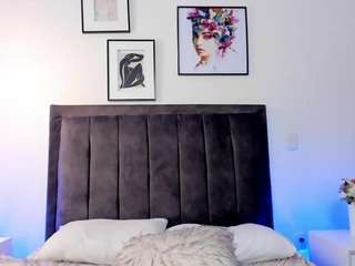 ashlye-whiite Live Webcam on CamSoda