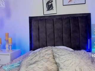 ashlye-whiite Live Webcam on CamSoda