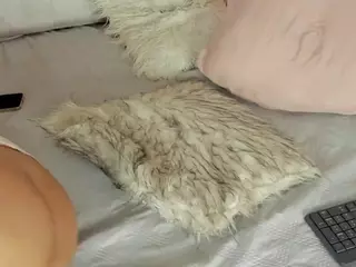 Christine-owens's Live Sex Cam Show