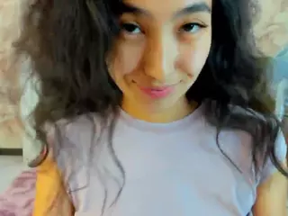 Flirty-Aura's Live Sex Cam Show