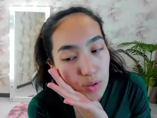 Flirty-Aura's Live Sex Cam Show