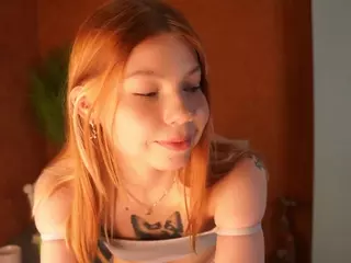 HenriettaCaudell's Live Sex Cam Show