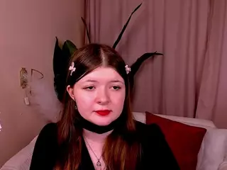 LinetteMono's Live Sex Cam Show