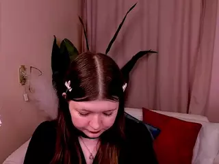 LinetteMono's Live Sex Cam Show
