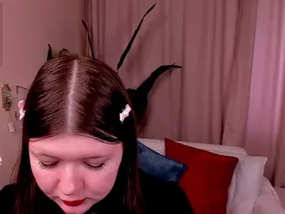 LinetteMono's Live Sex Cam Show