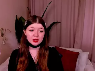 LinetteMono's Live Sex Cam Show